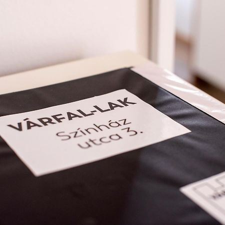 Varfal-Lak Apartman Sopron Buitenkant foto