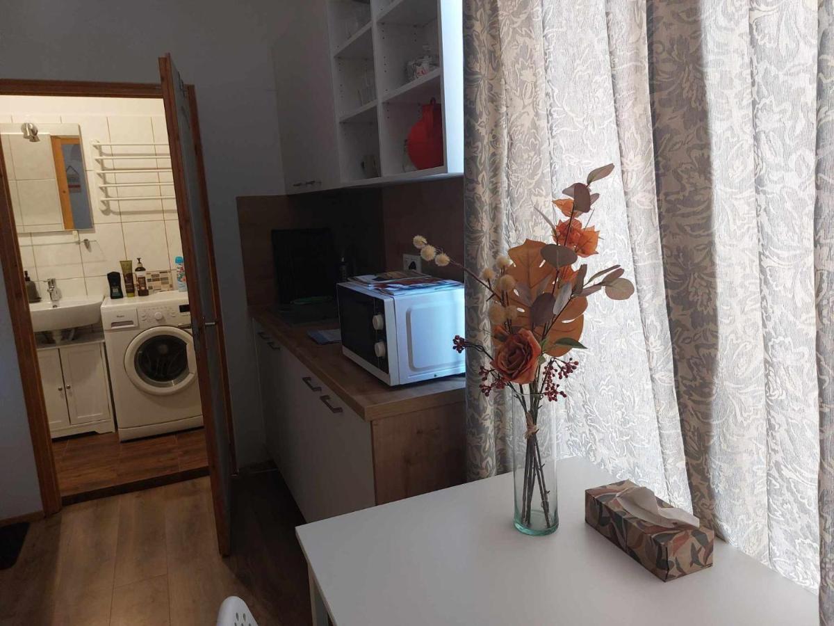Varfal-Lak Apartman Sopron Buitenkant foto