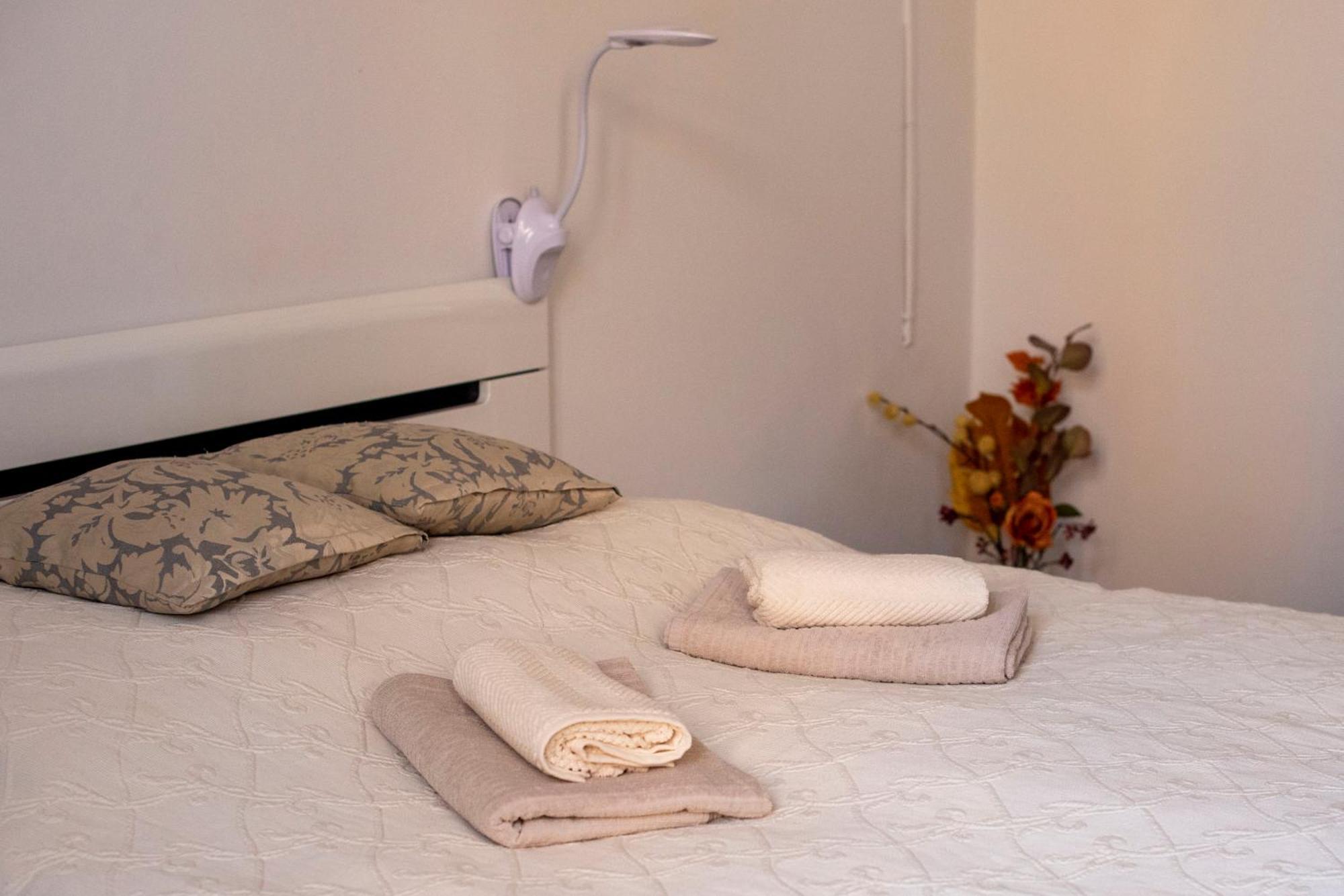 Varfal-Lak Apartman Sopron Buitenkant foto