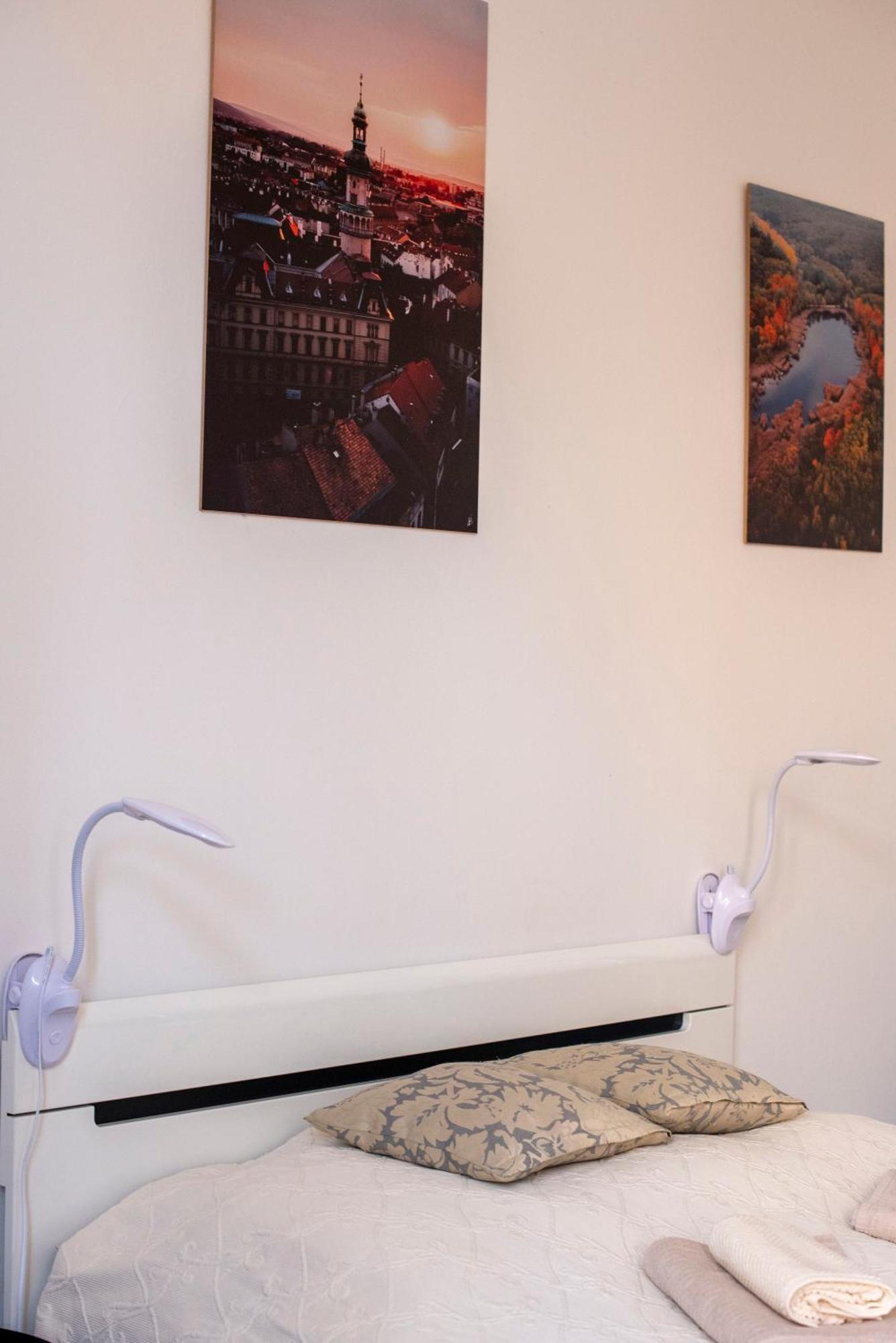 Varfal-Lak Apartman Sopron Buitenkant foto